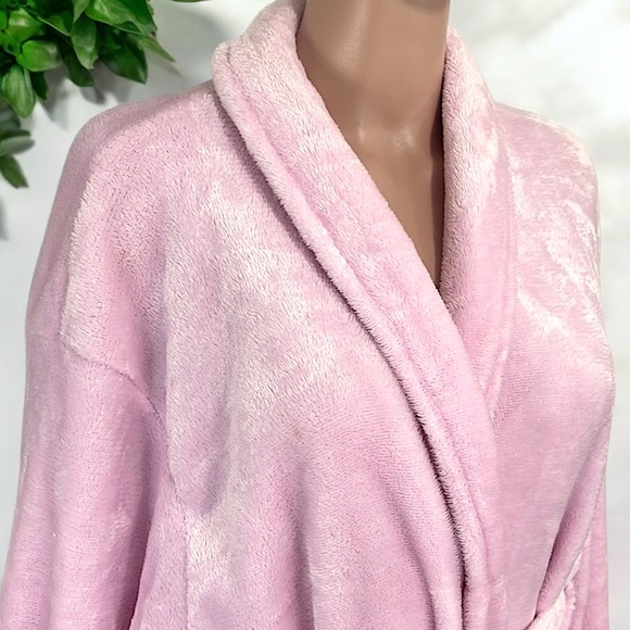 Hotel Spa Collection Pink Plush Super Soft Fleece Robe - Picture 11 of 16